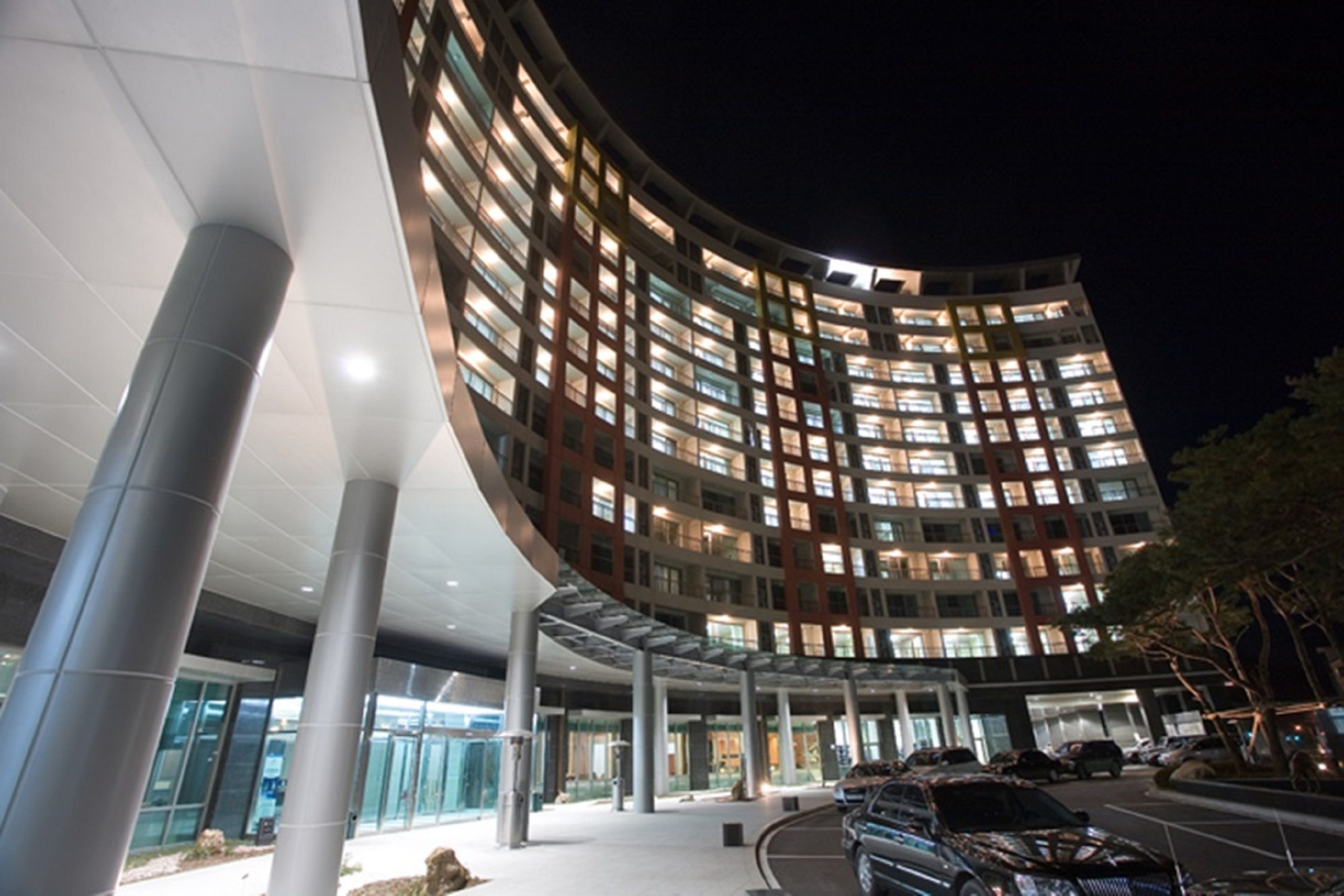 Mayhills Resort 3*