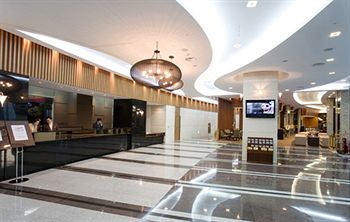 Mayhills Resort 3*