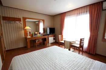 Hotel Amaranth 3*
