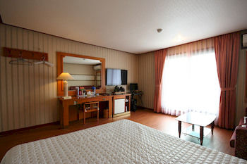 Hotel Amaranth 3*