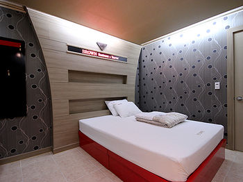 Brown Hotel 2*