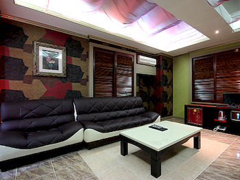 Brown Hotel 2*