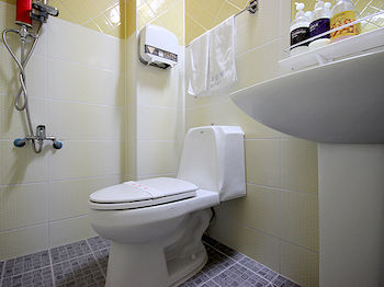Brown Hotel 2*