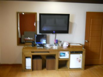 Hotel Millennium 3*