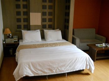 Hotel Millennium 3*