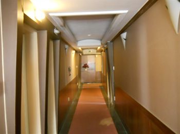 Hotel Millennium 3*