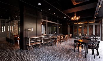 Lee Design Hotel 3*