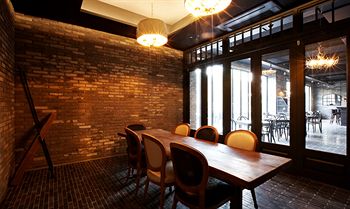 Lee Design Hotel 3*