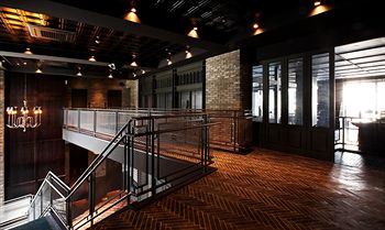 Lee Design Hotel 3*