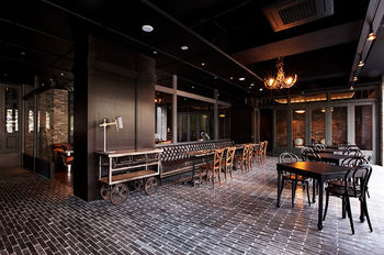 Lee Design Hotel 3*