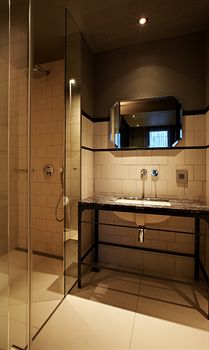 Lee Design Hotel 3*