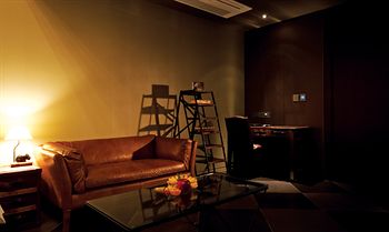 Lee Design Hotel 3*