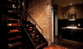 Lee Design Hotel 3*