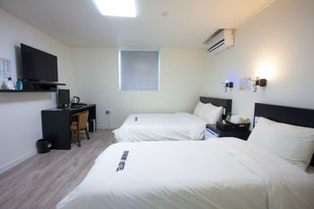 Ekonomy Hotel Incheon 2*
