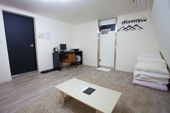 Ekonomy Hotel Incheon 2*