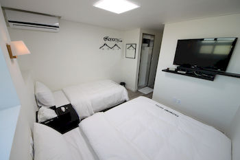 Ekonomy Hotel Incheon 2*