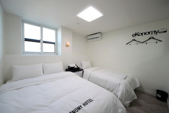 Ekonomy Hotel Incheon 2*