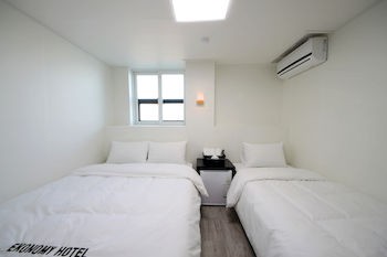 Ekonomy Hotel Incheon 2*