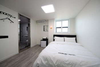Ekonomy Hotel Incheon 2*