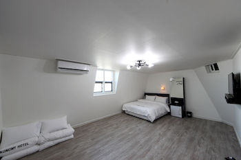 Ekonomy Hotel Incheon 2*