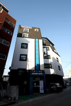 Ekonomy Hotel Incheon 2*