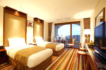 Raon Hotel & Resort 3*
