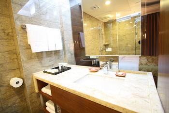 Raon Hotel & Resort 3*
