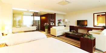 Raon Hotel & Resort 3*