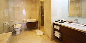 Raon Hotel & Resort 3*