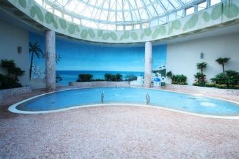Raon Hotel & Resort 3*