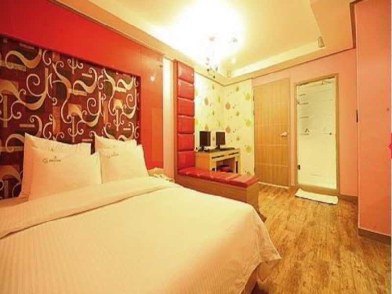 Hotel S Shinchon 3*