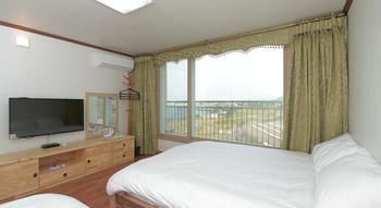 Sea Cliff Hotel Jeju 3*