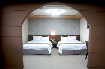 Benikea Hotel Jeju 3*