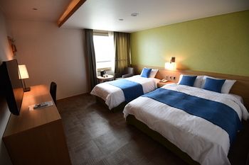 Benikea Hotel Jeju 3*