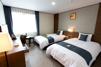 Benikea Hotel Jeju 3*