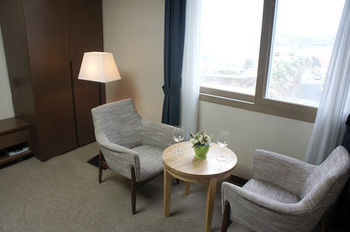 Benikea Hotel Jeju 3*