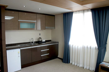 Benikea Hotel Jeju 3*