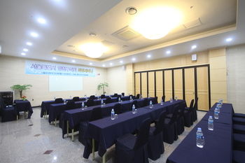 Benikea Hotel Jeju 3*