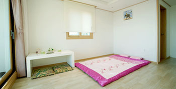 Marine Port Resort 3*