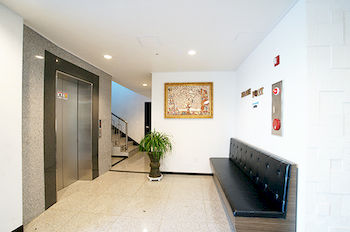 Marine Port Resort 3*