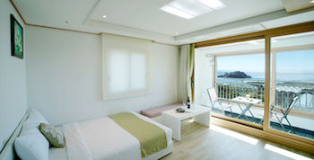 Marine Port Resort 3*