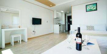 Marine Port Resort 3*