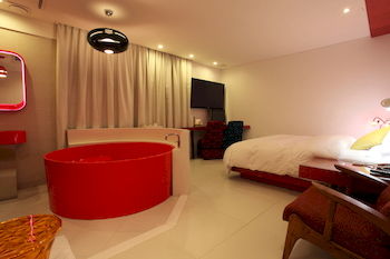 Circle Hotel Seoul 2*