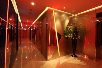 Circle Hotel Seoul 2*