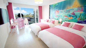 The Four Graces Resort 3*