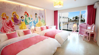 The Four Graces Resort 3*