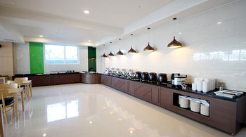The Four Graces Resort 3*