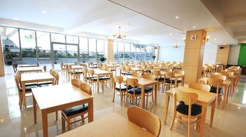 The Four Graces Resort 3*