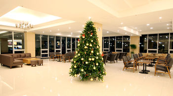 The Four Graces Resort 3*