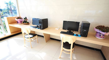 The Four Graces Resort 3*